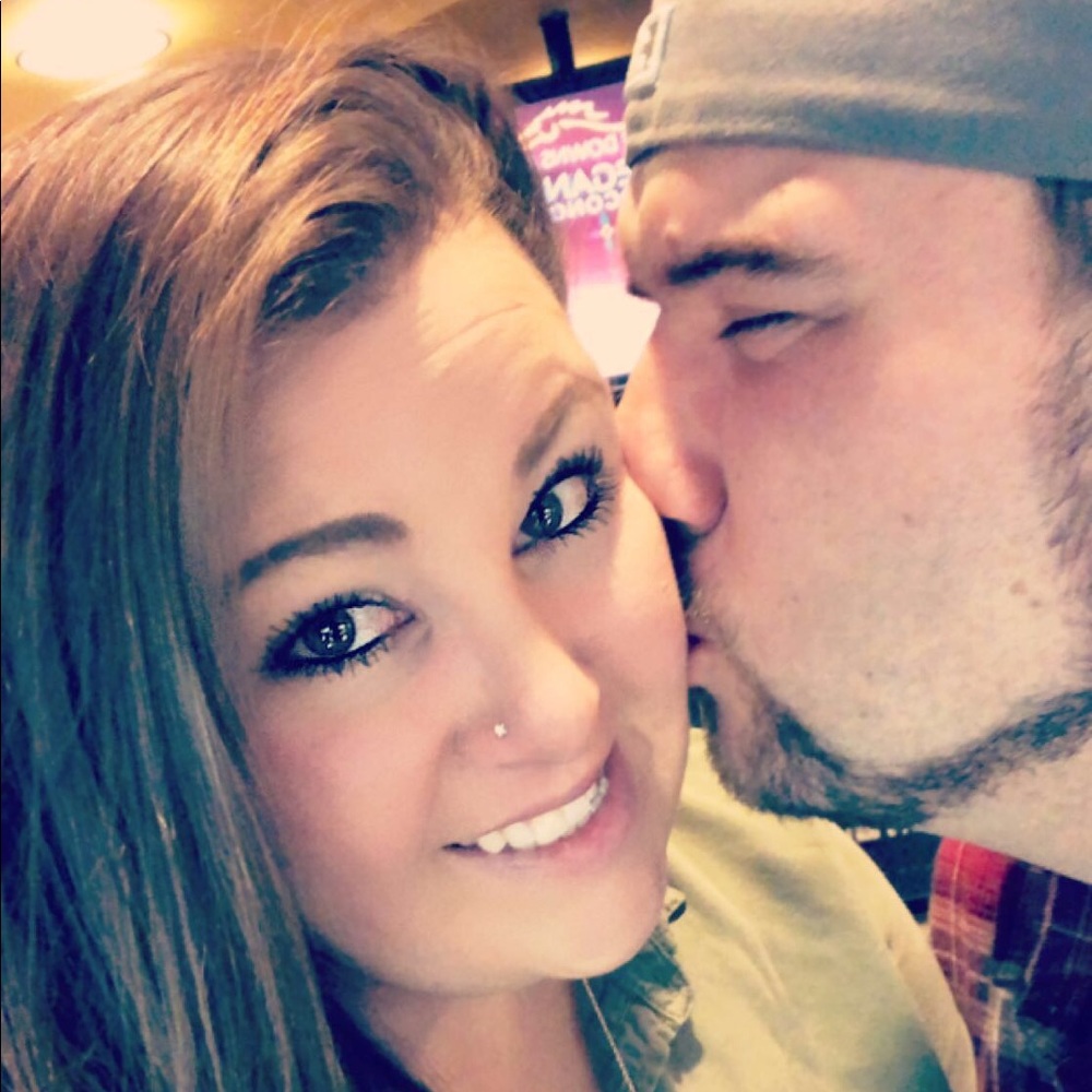 Meet your Posher, Brandi